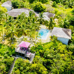 A view from the top of the resort with the ocean in front.